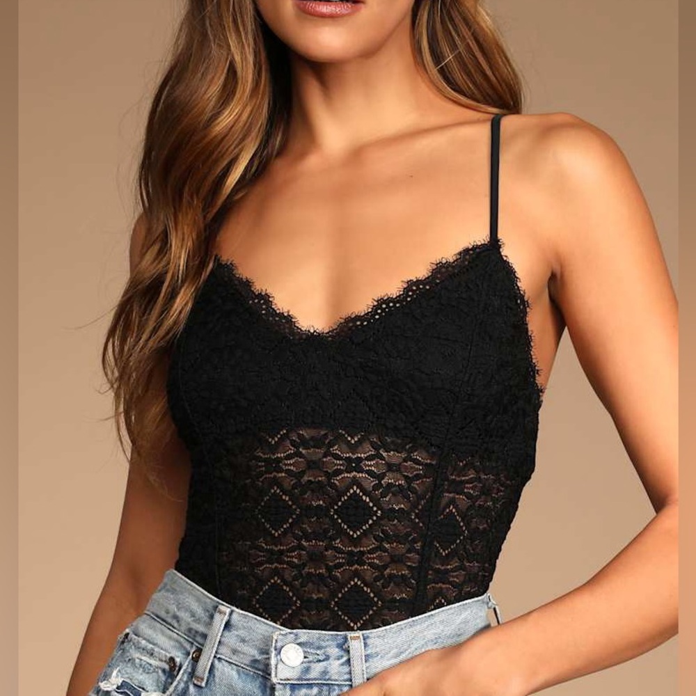 Free People Follow Me Lace Sheer 
Camisole Sleeveless Black Size M